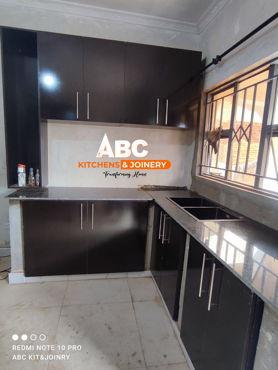 Bom Gee 🔤 tweet media