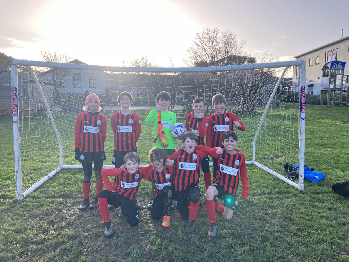 StAgnesAce's tweet photo. What a great afternoon for a couple of football matches! We took on St Erth Community Primary School in a county knock-out double-header. After two exciting games we progress onto the next round of the cups. A huge thanks to Jamie for refereeing. #kernowlearning #AsOne https://t.co/lZSGKZIfvR