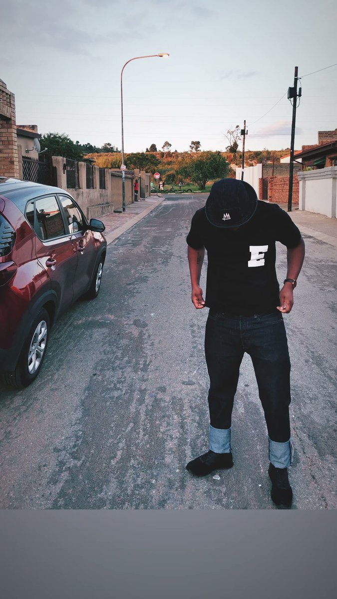 ElliotSithole1's tweet photo. The Big E from the #facesofyou collection coming soon.
https://t.co/BcxIpicwGG
#skeemsaam #BBMzansi #MostWanted #TheGreatestArtist https://t.co/TT5yfxUwbZ