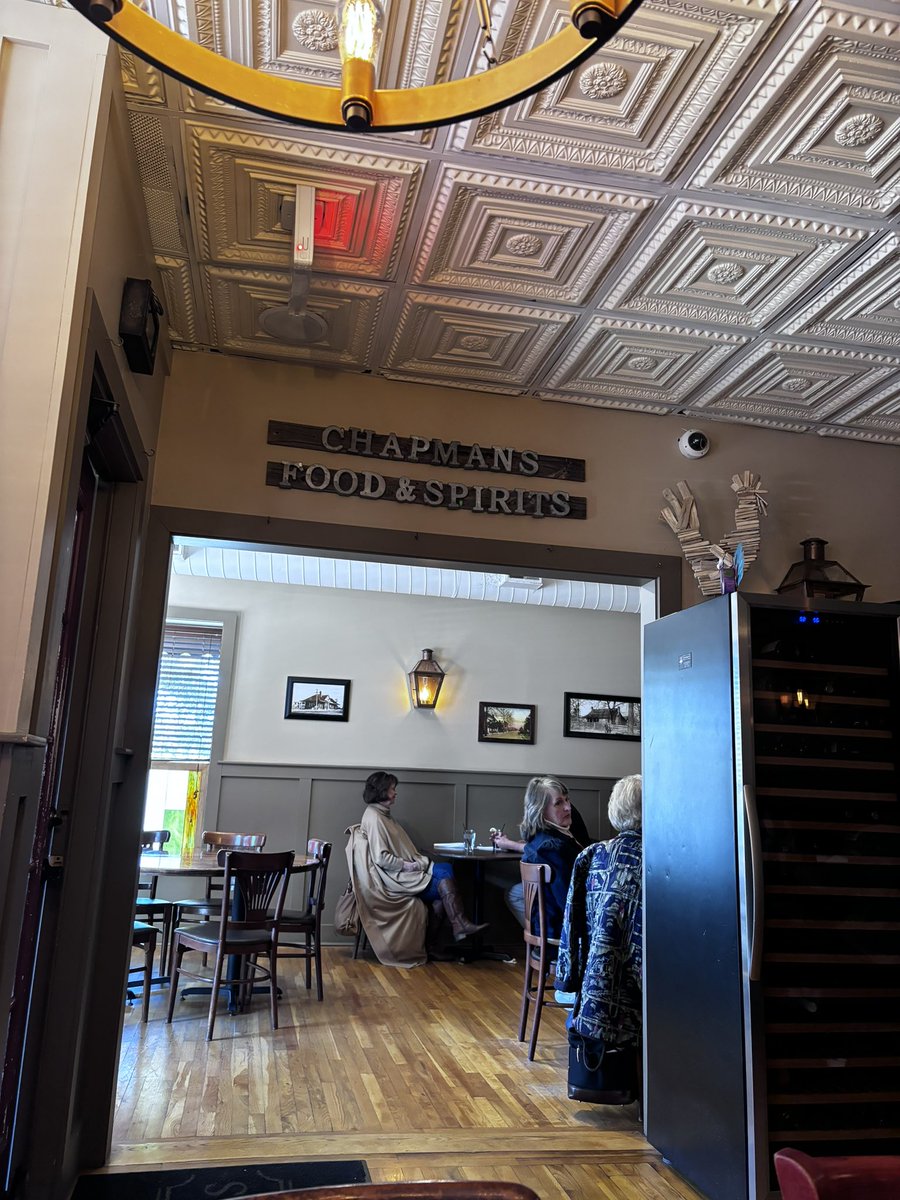 dinardodp's tweet image. Finally hit the talk of Souther Pines - 

“CHAPMANS”- 

Food - 👍👍

Warm and Fuzzy- 🤦‍♂️🤦‍♂️

#Chapmans #SouthernPinesNC