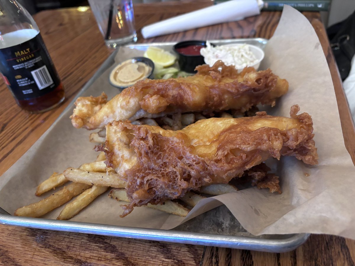 dinardodp's tweet image. Finally hit the talk of Souther Pines - 

“CHAPMANS”- 

Food - 👍👍

Warm and Fuzzy- 🤦‍♂️🤦‍♂️

#Chapmans #SouthernPinesNC