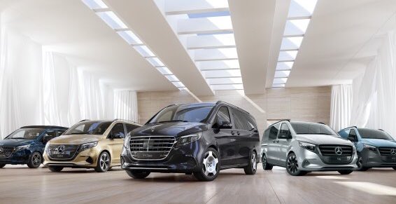 automotorcope's tweet photo. Arranca la comercialización de los nuevos #ClaseV y #EQV de #MercedesBenzVans incluida la #ClaseVMarcoPolo Las primeras unidades llegarán en marzo #novedades #furgonetas #Vitoria #motor @COPE #radio https://t.co/iVKshGNBoJ
