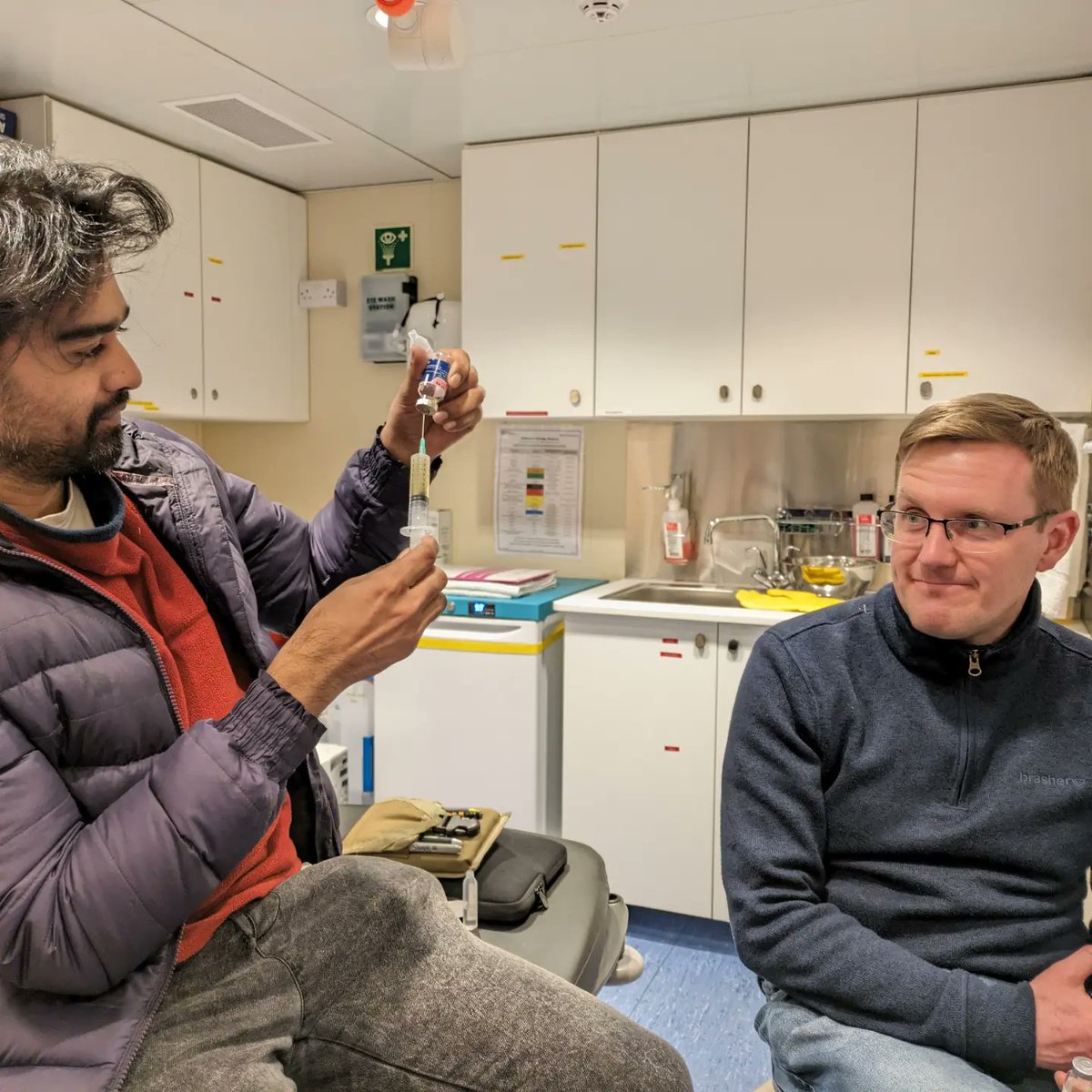WhittleRowan's tweet photo. An important part of our field preparation today has been going through our medical kit with the ship's Doctor. https://t.co/4xghaOi5V9