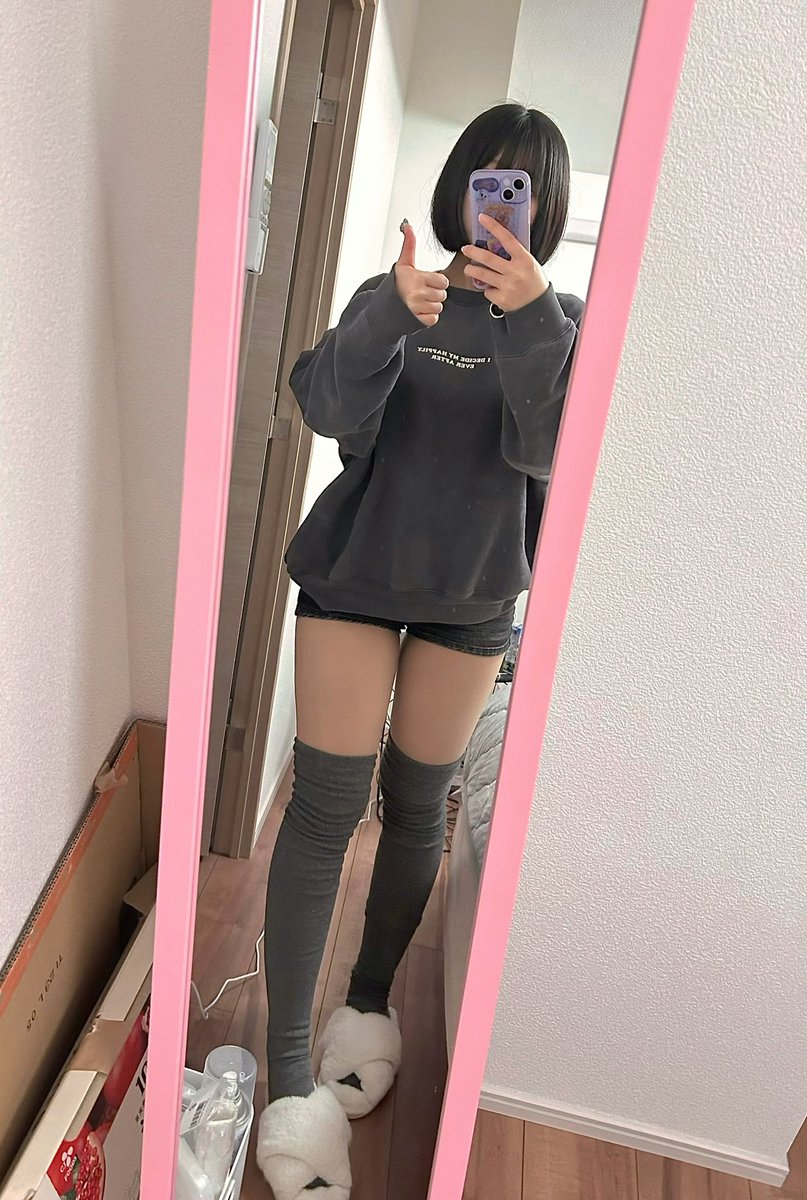 Post by Глубокая Узы on X: 太ももありがたい