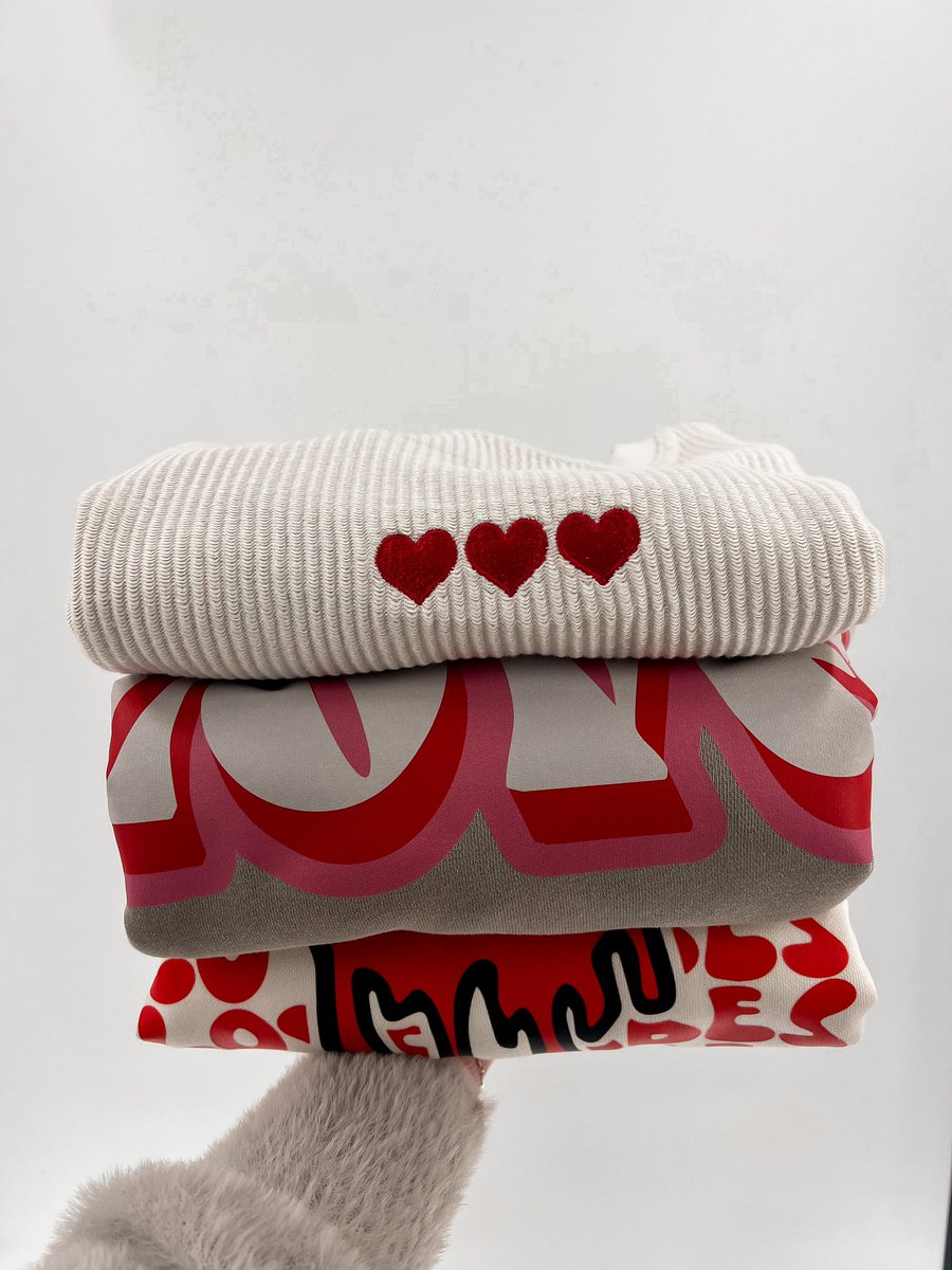 Kystraight's tweet photo. Heart eyes for valentine’s day coming soon! Checkout our collection! 
💌

https://t.co/lRqCtwzefm https://t.co/P8OAhMYuGG