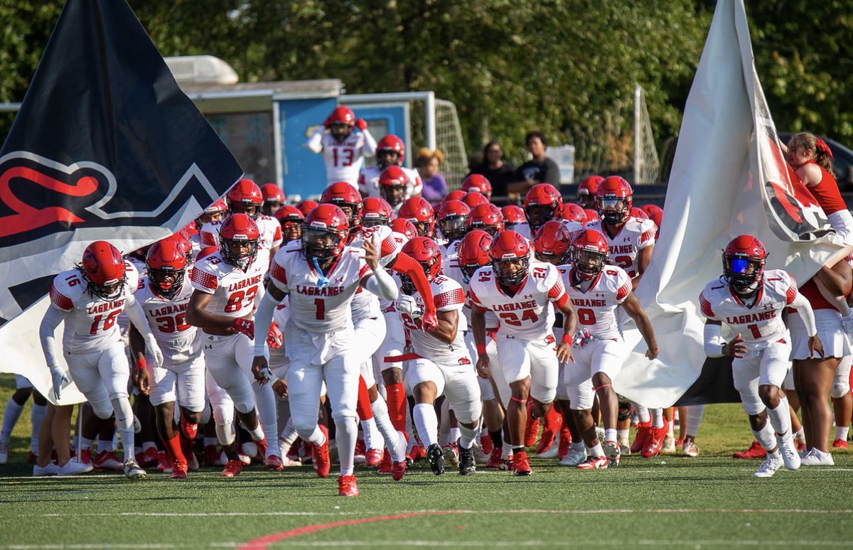 KhalidMiller06's tweet photo. #AGTG after a great conversation with @Coach__Talbert I am blessed to receive an offer from @LCPanthers_FB  @EricDevoursney @CoachSmith_PHS @PHS_Football1 https://t.co/Pvc6AXR4aR