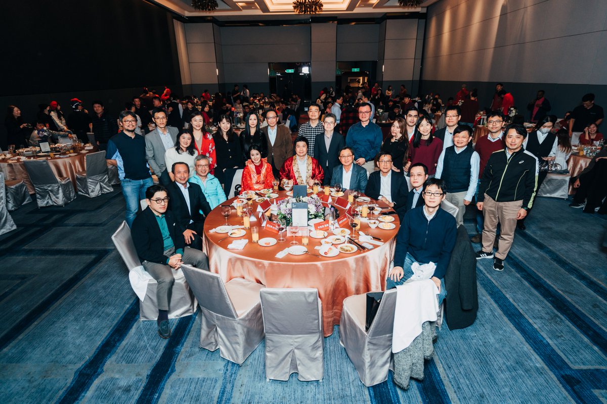 Tron_Future_'s tweet photo. 2023 is a year of fulfillment and rapid development. Every VIP and employee is our most important partner; thank you for joining us on this journey.

#YearEndParty #Welcome2024 #TronFuture https://t.co/woDPYWO6lF