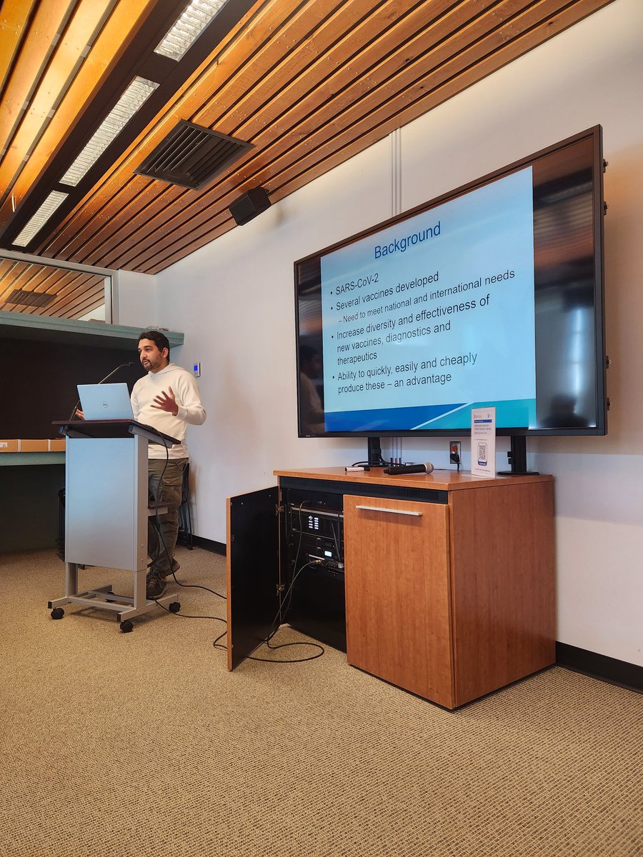 UM_Immu's tweet photo. At last week's #DOITS #GSRS, we heard from @JamieSookhoo from the Babiuk lab! He provided us with an update on the development and evaluation of medical countermeasures against #SARSCoV2 🔬 @UM_RadyFHS @um_research @UManitobaHSGSA https://t.co/4Rx3rx0E4a