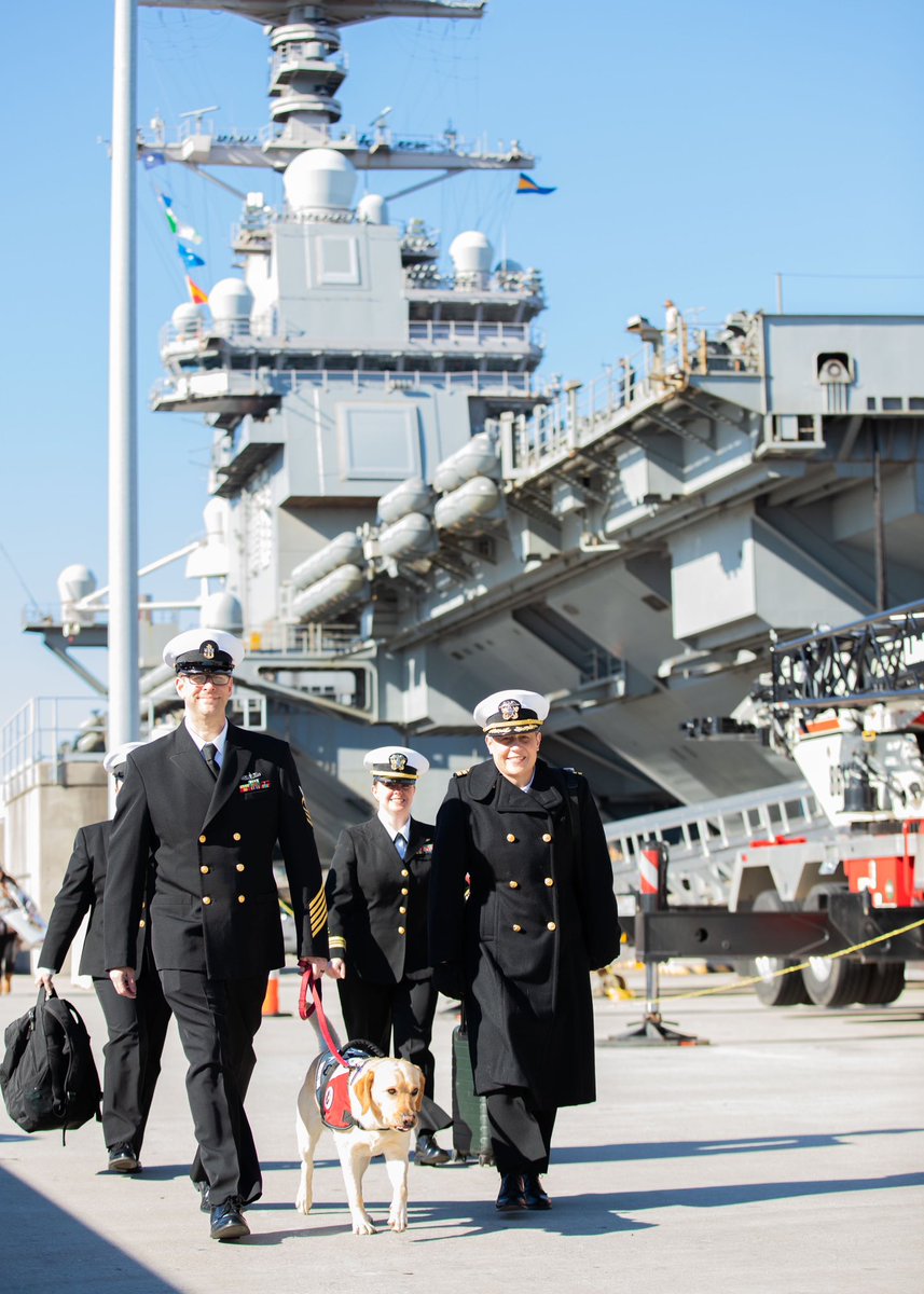 It’s good to be back 🇺🇸

The world's largest aircraft carrier returned to its homeport in Norfolk, Virginia following the ship's eight-month maiden deployment, Jan. 17.