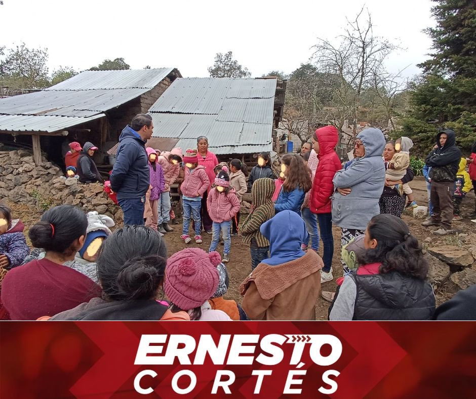 ernesto_acl's tweet photo. Mi meta es a servir a los chignahuapenses con la sensibilidad que se merecen. ¡Gracias por permitirme llegar a sus hogares! 🫶🏼🤗  #EstoyContigo  #SíALaTransformación https://t.co/TOQKcxcrzP
