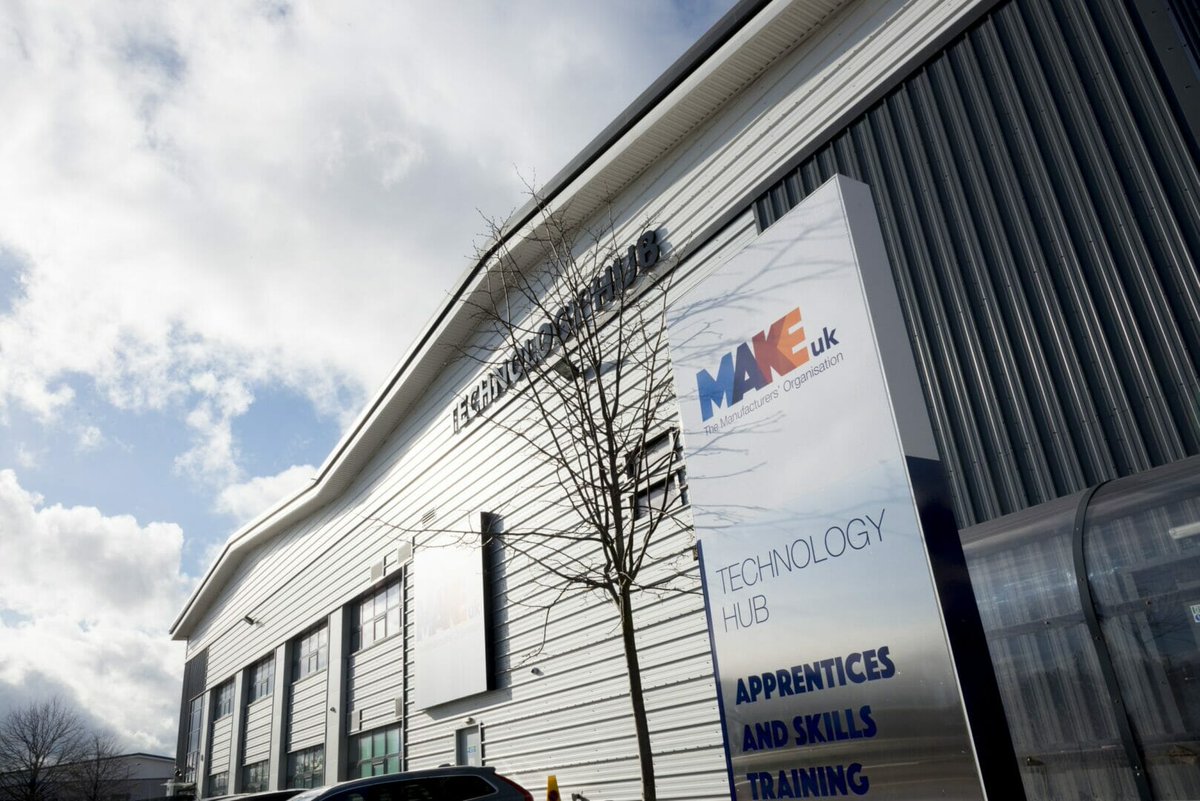 Rob Bennett 〓〓 tweet media