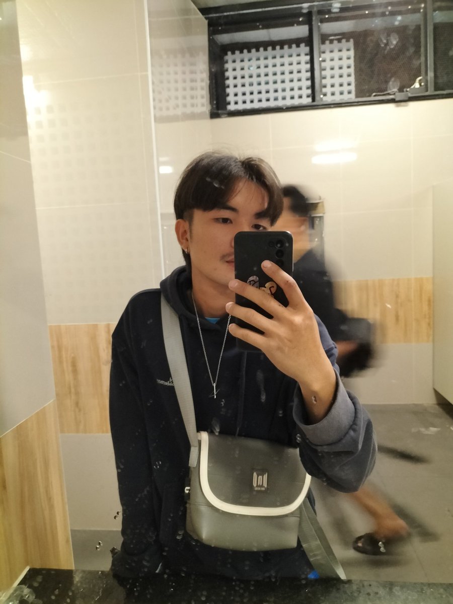 sophon12345's tweet photo. มาอยู่นี่แว้ว #สุพรรณบุ��ี 
#ว่างมาก https://t.co/LoqmnfQqXD