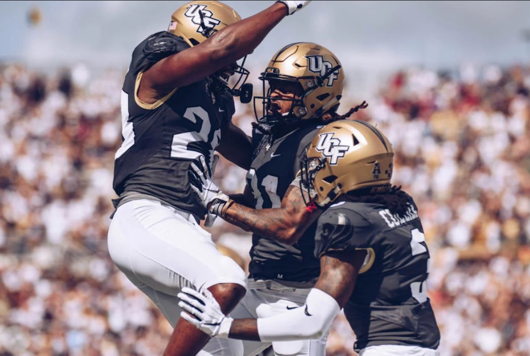 Beyond Blessed To Receive a Offer From University of Central Florida @ErnieSims34  @_MrJns @CBrazellCHCA @CHCA_Athletics @Coach_AThomas