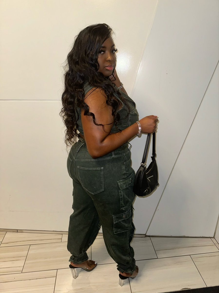 _KeepinUpWithKi's tweet photo. Updating my “This Her” pictures 💋 https://t.co/i3CEmty3pQ