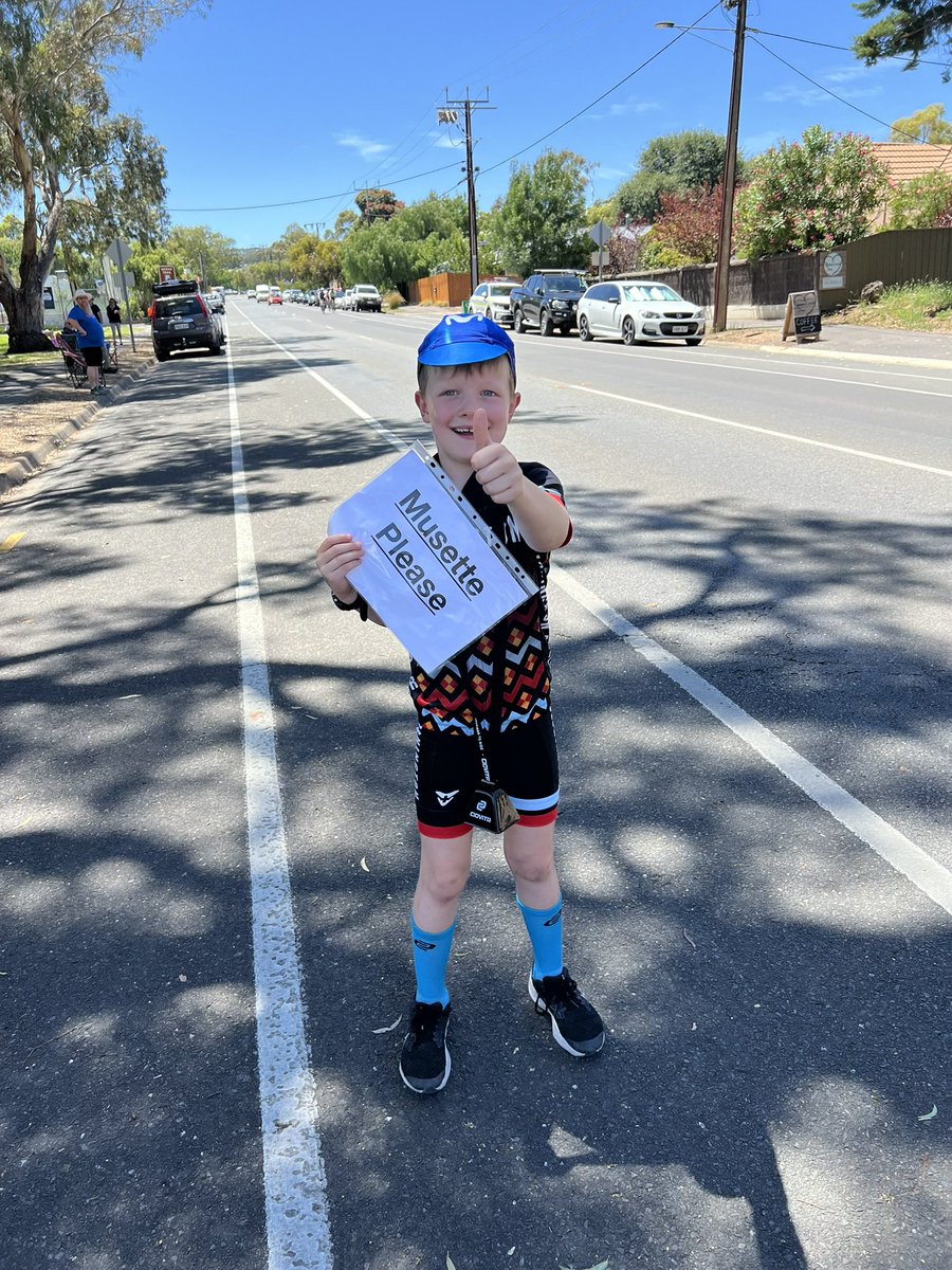 @Theflyingmullet Just wanted to say thank you for the extra effort to get our son a musette on Sunday, he was totally stoked. We really appreciate it.