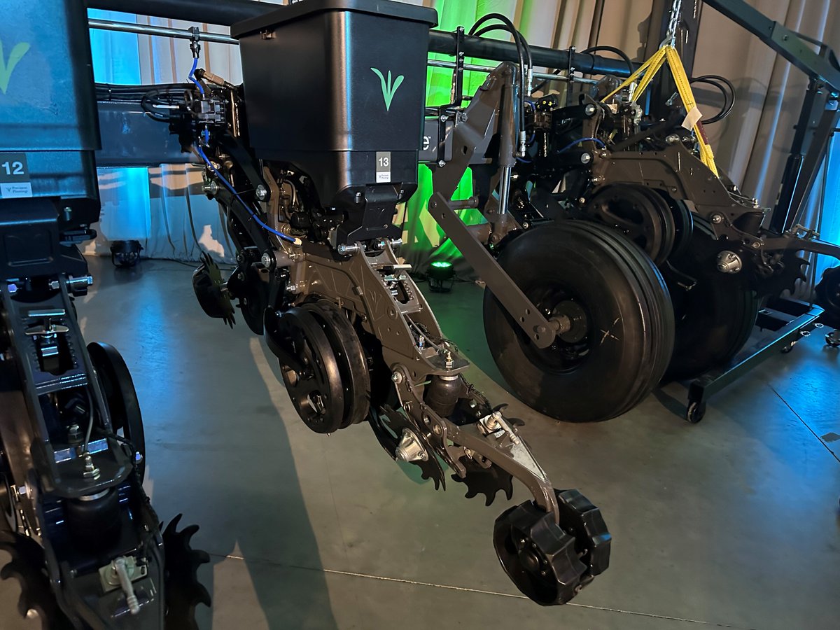 Last week, our team spent time at the Precision Planting Winter Conference! We can't wait to share what we learned, took away, and what's new for you as a grower this season 👀🌱