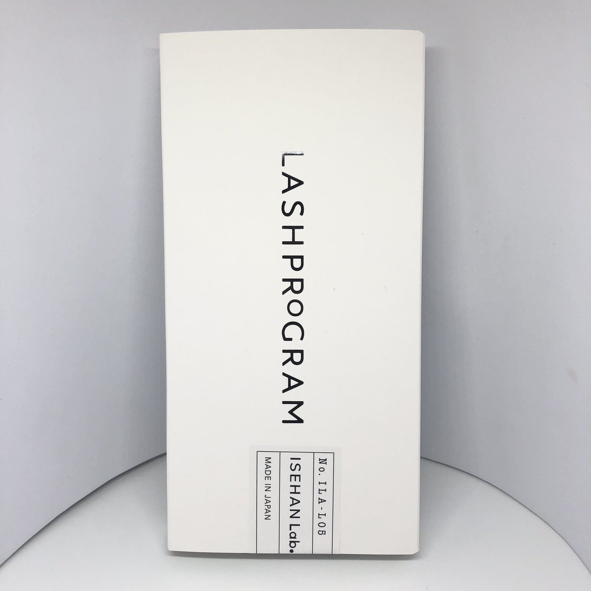 oteoteiotei2's tweet image. ISEHAN Lab.
LASHPROGRAMの #使用レビュー
珍しい2本セットのまつ毛美容液。
1本は細い筆タイプでコシがあり目のきわに塗りやすかった。もう1本は小さめのブラシタイプでまつ毛の根本から塗りやすい。

#まつ毛美容液
#PR