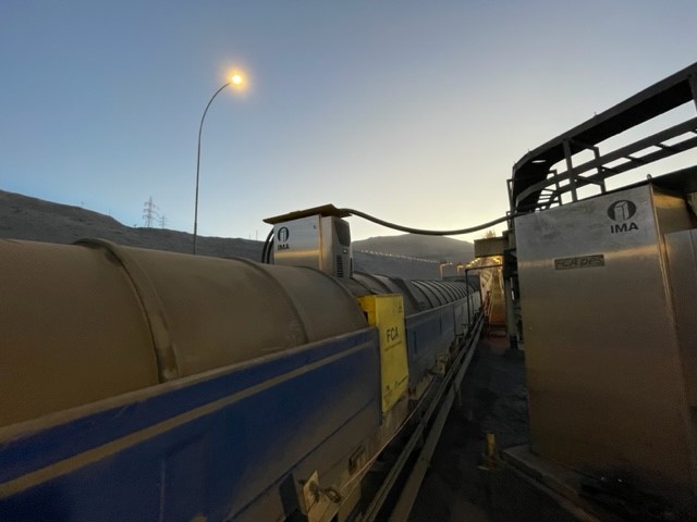 ImaEngineering's tweet image. Next on our #Chile journey we report a visit at CMP’s Cerro Negro Norte  iron #mine, where we conducted a scheduled maintenance on the IMA FCA Analyzer installation. We had a 40-minute window to complete the maintenance to avoid disrupting production. 

#smartmining