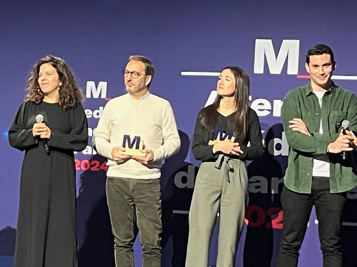 Et encore un prix pour Emily in Paris ! Merci au Jury The Media Leader pour cette belle reconnaissance, aux équipes McDonald's France, à la magnifique team Publicis Media Content France et à la team Starcom France de Laura Bizet.
The Media Leader Prix du Brand Content