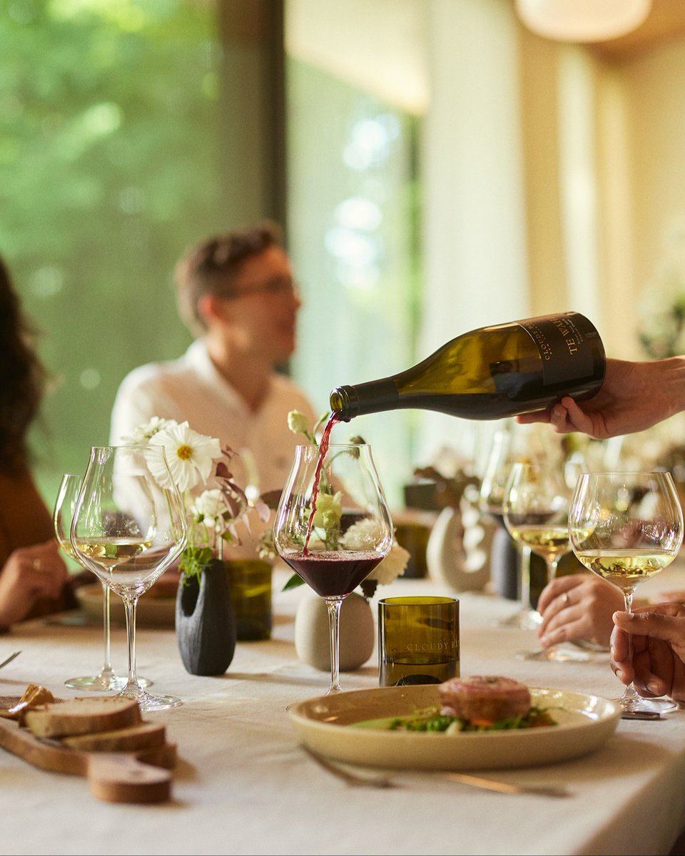 Our Te Wāhi is known for its complexity and powerful flavours. You’ll find every sip to be a burst of rich plum and hedgerow berry fruit notes. 

Please drink responsibly.
#CloudyBay #TeWahi #PinotNoir #NewZealandWine