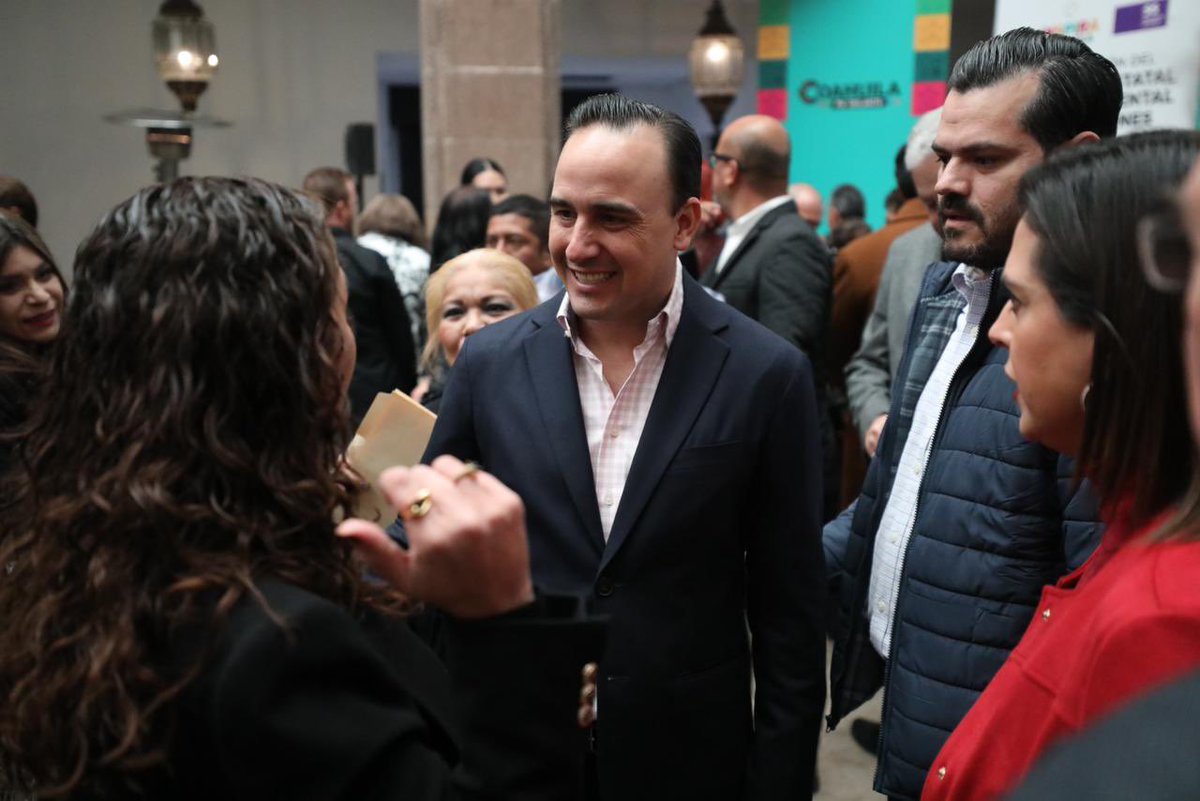 manolojim's tweet photo. Desde campaña hicimos el compromiso de hacer un gran proyecto transversal para atender la salud mental (depresión y ansiedad) y las adicciones en nuestra comunidad. Por ello, hoy es un gran día ya que instalamos el Consejo Estatal de Salud Mental y Adicciones, (1/3) https://t.co/8rJOESpqXg