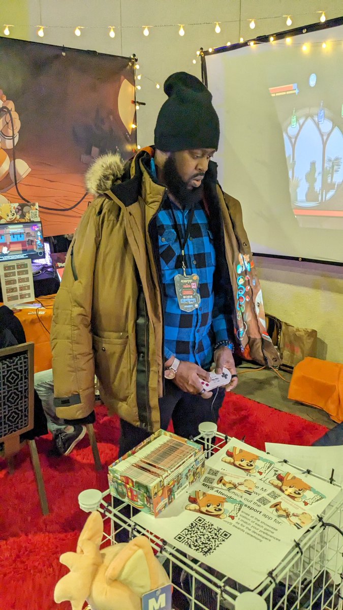 Was dope seeing <a href="/mstaple_music/">Michael Staple (MaxieDaMan)</a> get to finally play the game he's been working on, and entirely master it by the end of the con.