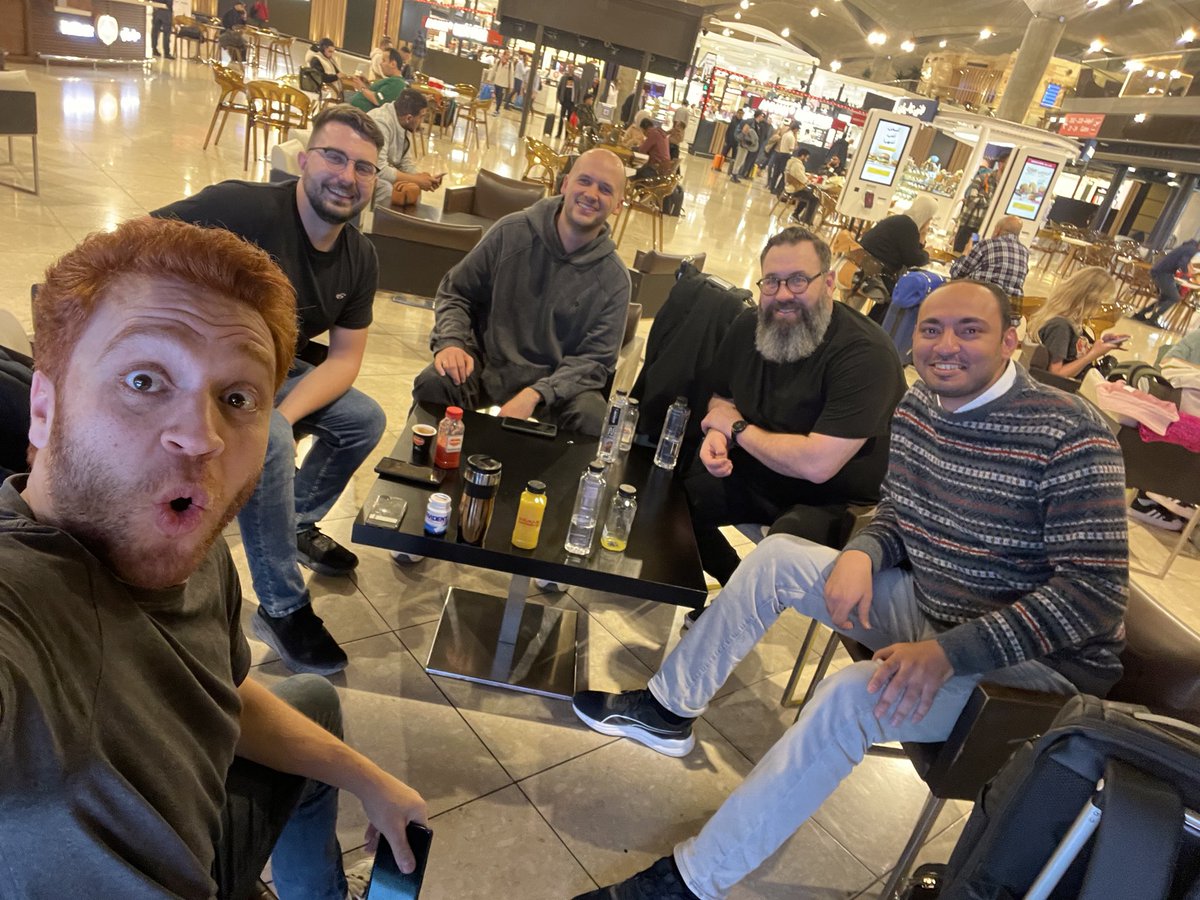 Last min, airport photo 
with <a href="/DroidconAmman/">droidCon Amman 🇯🇴</a> speakers &amp; leads
<a href="/fawson_greg/">Greg Fawson 🇺🇦</a> <a href="/amr_atya/">Amr Attia</a> @vad_pinchuk <a href="/FilipFloreani/">Filip Floreani</a> 

It was really nice to see you 🥰🤗