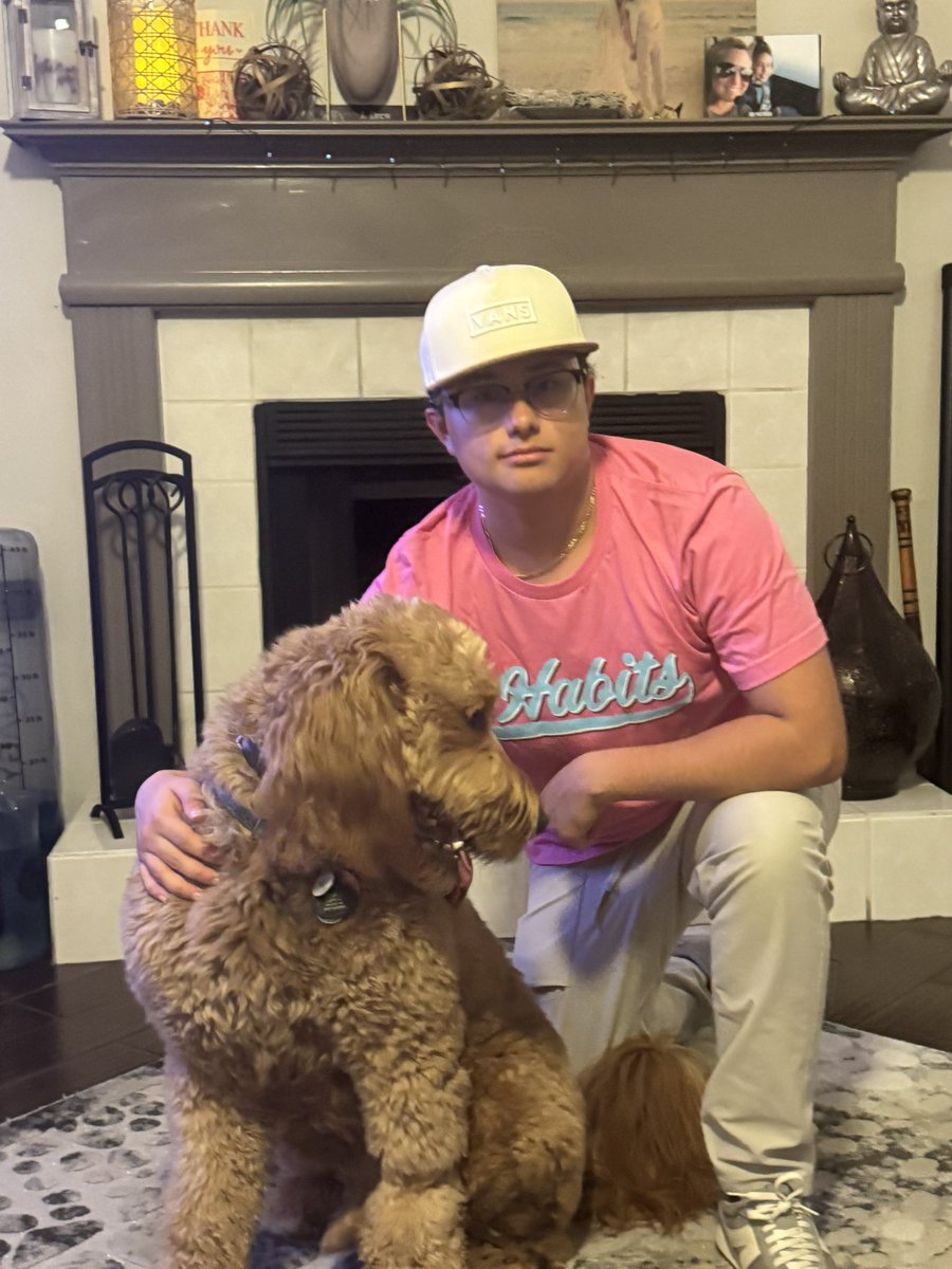 got my new shirt <a href="/habits_365/">Habits 365</a> and i love it 😤 #drip #dog #fashion #mensfashion #habits  #wearyourhabits #puppylove #repost #follow
