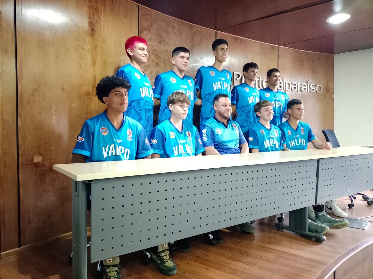 Esta mañana en nuestro Auditorio se dio el vamos a la 34° versión de la Copa Pancho. El evento deportivo, que se realizará entre el 26 de enero y el 3 de febrero, congregará a jugadores de Chile, Brasil y Argentina.
📌Los encuentro se darán cita en el Fortín Prat de Valparaíso 🏀