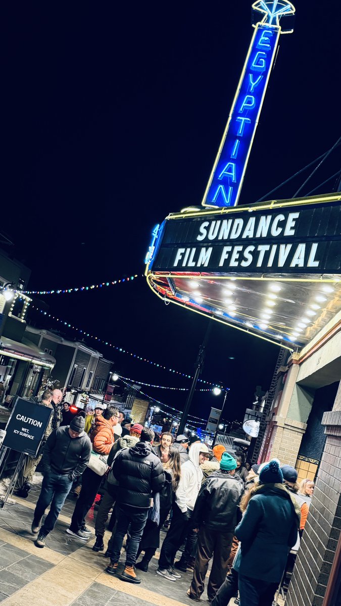 CraftyApesVFX's tweet image. Our Atlanta team sponsored #GeorgiaEntertainment's exclusive opening night event at #Sundance, hosting over 200 industry creatives, facility owners/vendors &amp;amp; Georgia's elected officials from the film/commerce divisions. A great night of connection as we push #GeorgiaFilm forward!