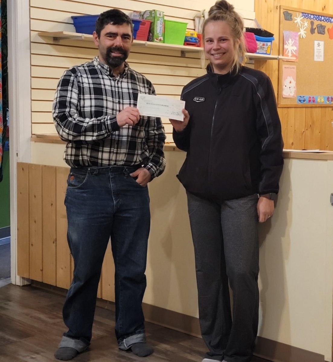 Donating $1500 to AlleyKatz Daycare in Eastend SK thanks to #cleanfieldscommunityyields. Helping communities in SW SK grow!
<a href="/FMCAgCanada/">FMC Ag Canada</a>