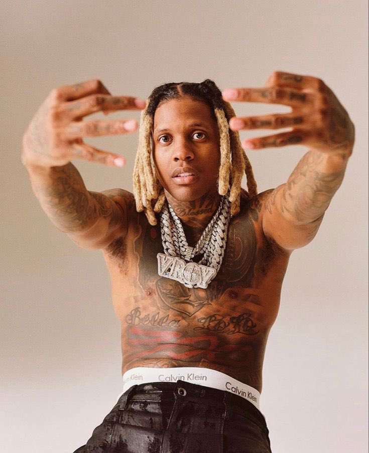 rapalert6's tweet photo. Lil Durk announces “Love Songs 4 the Streets 3” is on the way. https://t.co/pa5n27Zhdl