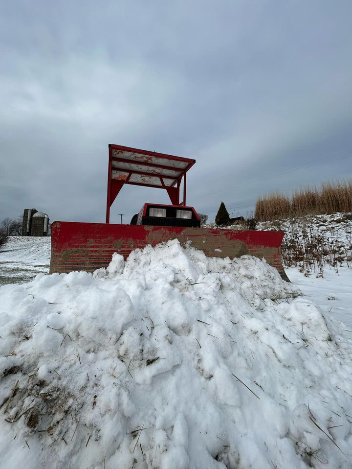 Check out this Legacy unit moving snow courtesy of our pal Justin R! 💪 #Steiner #SteinerLegacy #SnowRemoval