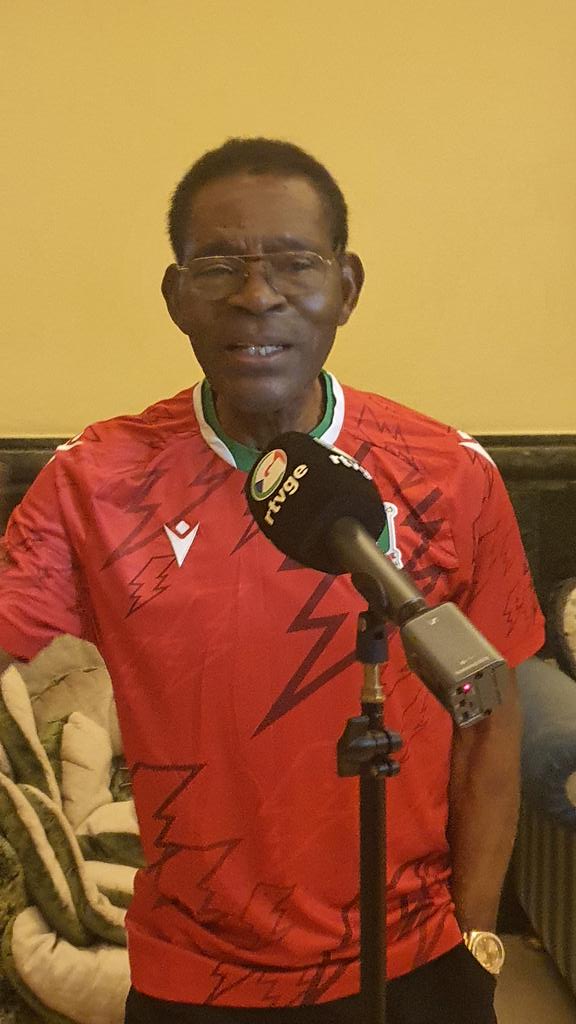 A parte de la prima de participación, por el buen partido realizado esta tarde ante Costa de Marfil yo les prometo al Nzalang Nacional una prima de "un millón de Euros". Son los #HéroesNacionales