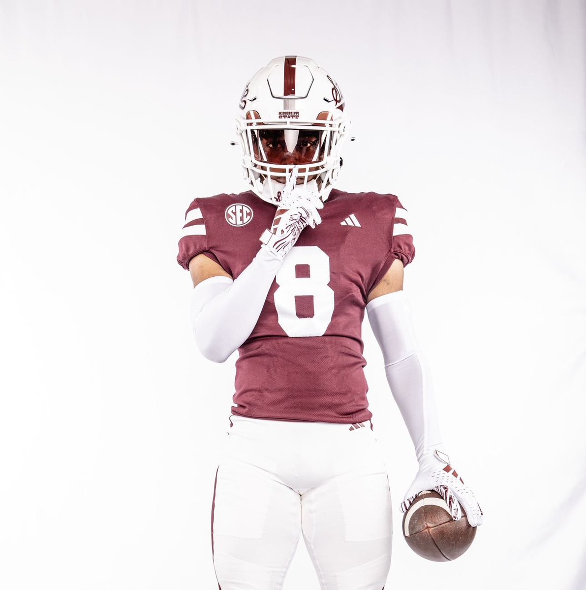 Will Smith (@willsmith_jr8) on Twitter photo #AGTG After a great visit i’m blessed to receive an offer from Mississippi State University! #HailState <a href="/Coach_Leb/">Jeff Lebby</a> <a href="/Born2BallAth/">William Smith</a> <a href="/Coach_Bramlett/">Jake Bramlett</a> <a href="/MacCorleone74/">Rion (Ree-un) Young</a> <a href="/HailStateFB/">Mississippi State Football</a> <a href="/CoachLampley1/">Tracy Lampley</a> #AGTG After a great visit i’m blessed to receive an offer from Mississippi State University! #HailState <a href="/Coach_Leb/">Jeff Lebby</a> <a href="/Born2BallAth/">William Smith</a> <a href="/Coach_Bramlett/">Jake Bramlett</a> <a href="/MacCorleone74/">Rion (Ree-un) Young</a> <a href="/HailStateFB/">Mississippi State Football</a> <a href="/CoachLampley1/">Tracy Lampley</a>