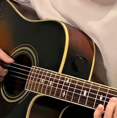 namynotes's tweet image. Heyyy!! Namy here &amp;gt;_&amp;lt;
Looking for interactive moots at #kpoptwt #stantwt 
Not new here but new acc hwhwyshw
'07 filo/eng
☆ enhypen
☆ the boyz
☆ aespa
☆ ive
☆ newjeans
☆ more!!
Looking forward to having fun here :D