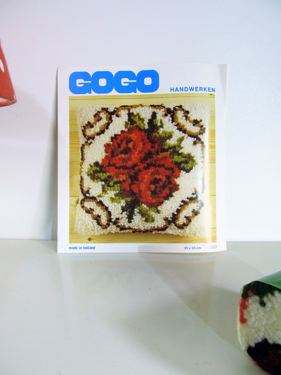 MaLanterne's tweet photo. Vintage Kitsch Complete Needlework Package for Cushion Summer Roses Floral Pattern Smyrna GOGO, DIY Retro Holland 70s https://t.co/cid4oCaJ42 #Home decor #Sales #Summerdress #Fashion #Holidays #Free shipping #Vintage #blackfriday #Music #CraftSuppliesTools https://t.co/DRNtC9O7sn