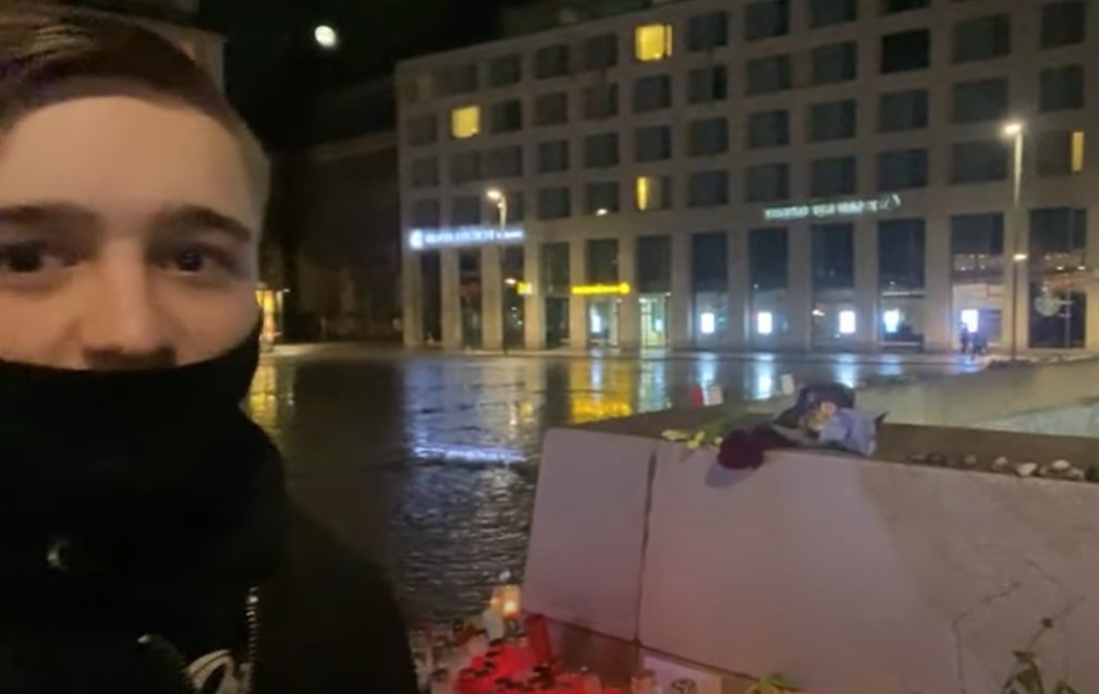 dd_nazifrei's tweet photo. In #Weichreites Livestream kündigt dieser Jung-#Nazi an, sie würden 'den finden und dafür bestrafen', der den braunen Dreck der IB entfernt vom Altmarkt entfernt hat. Der #Justiz wolle man die Sache nicht überlassen. Muss man wohl als Ankündigung einer Straftat werten. #DD2201 https://t.co/TTNkpSap6A