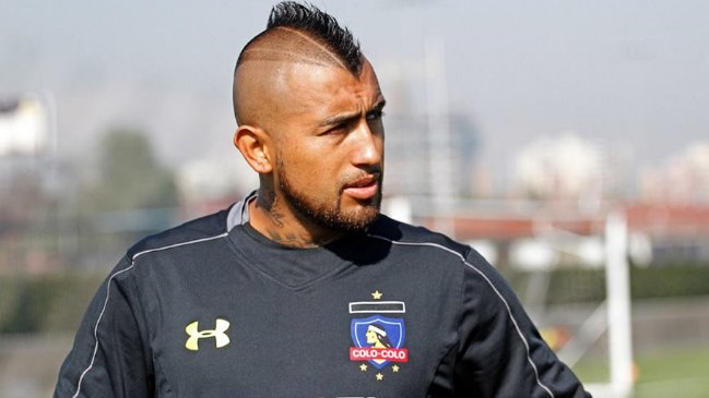 SintoniaAlba's tweet photo. ¡URGENTE! Arturo Vidal se realiza los exámenes médicos para firmar por Colo Colo https://t.co/aiTauiDhvN https://t.co/IH3T1S8PKk