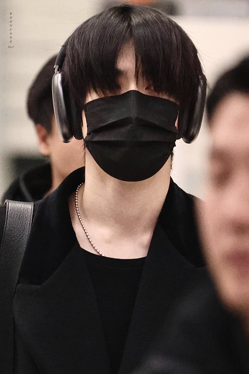 부눙 tweet media