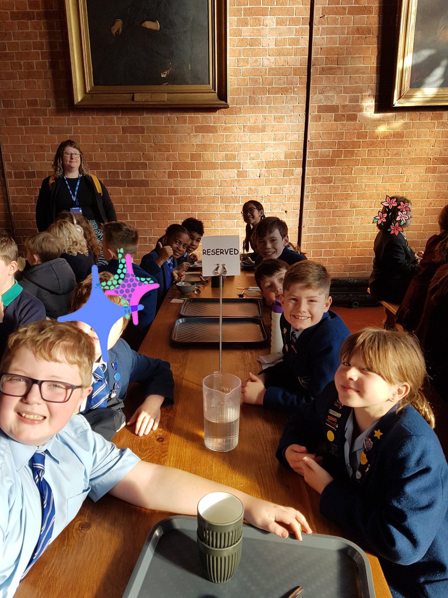 StWystansArts's tweet photo. After a busy morning learning the vocal harmonies to 'When I grow up' and playing percussion, we were ready for the delicious lunch, kindly served in Denstone's beautiful dining hall. #stwystans @DenstoneCollege #matildamusical https://t.co/LYSL1V4n4A