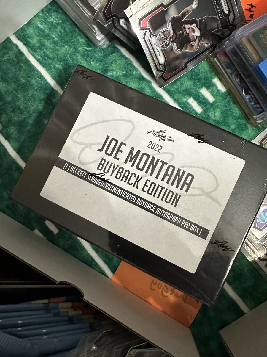ItzJustinEllis's tweet photo. In the last 2 months I have Ripped over 50 boxes of @Leaf_Cards and I’m going to say it they are the best cards out there! So many cool ideas. Thanks for making amazing products! https://t.co/yvQbA2i7eG