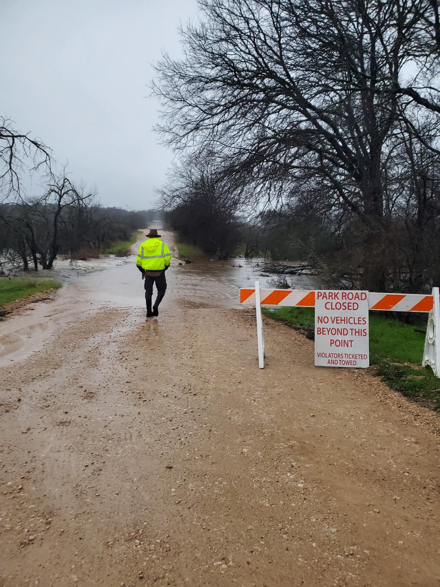 CityofSanMarcos's tweet photo. 🚨🌧 Due to heavy rainfalls, upper and lower Purgatory Creek Natural Area, Spring Lake Natural Area, and the road leading to Children’s Park are closed. Crews are monitoring conditions and will reopen when safe. https://t.co/HXrBObq4AH