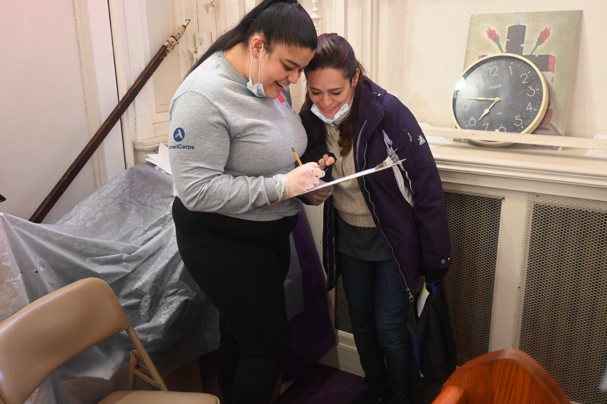 Our student leaders addressed community issues—food insecurity and resource scarcity. 

Thanks to <a href="/Burlington/">Burlington</a> and @YouthBuildUSA for making this student-led initiative a reality, catalyzing positive change in East Harlem. #YAYBCommunityImpact #StudentLeadership