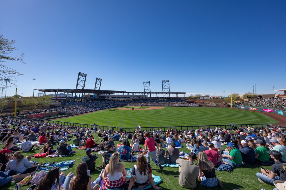 🚨 LAST CHANCE TO ENTER 🚨

Win a trip to Rockies Spring Training ➡️ experiencescottsdale.jotform.com/mhines/Scottsd…