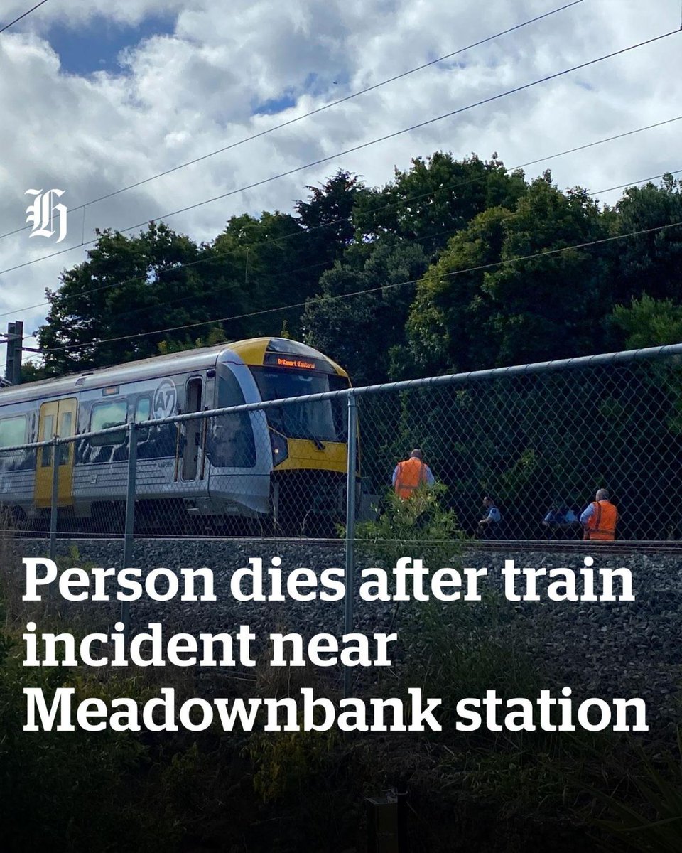 #UPDATE | A person has been killed in a train incident in Auckland and commuters are being told to expect long delays. tinyurl.com/ywm7y923