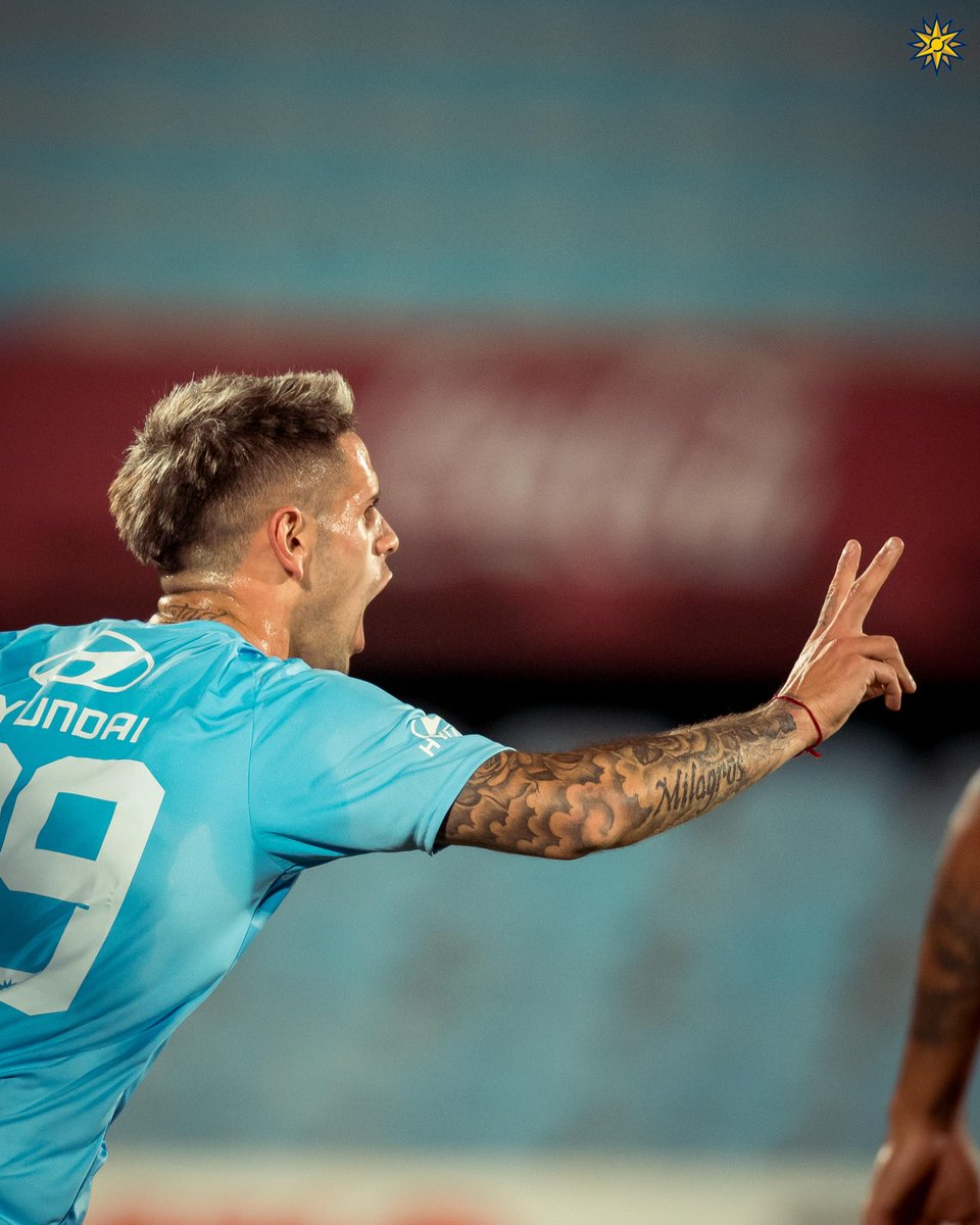 MvdCityTorque's tweet image. 👏🏼 ¡𝗘́𝘅𝗶𝘁𝗼𝘀, 𝗧𝗼𝘁𝗶! 

Se llevan un gran jugador, @Bolivar_Oficial 💪🏼🩵