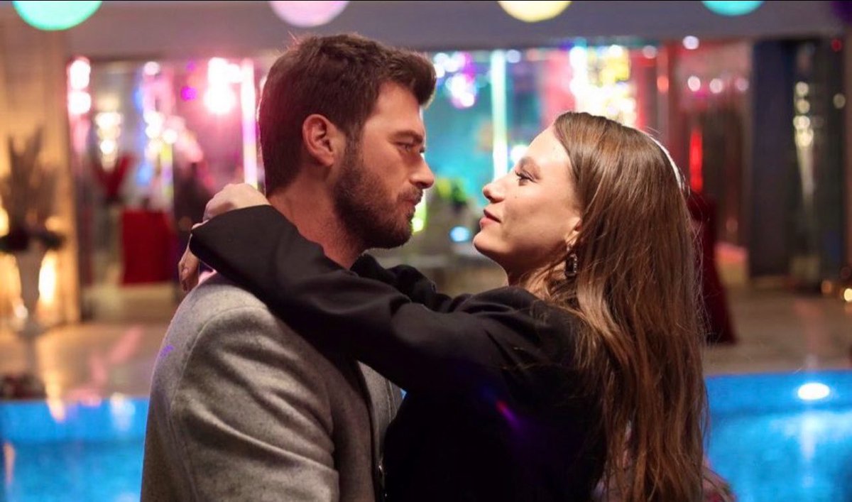“Dance me to the end of love”✨
#Aile #AsDev
