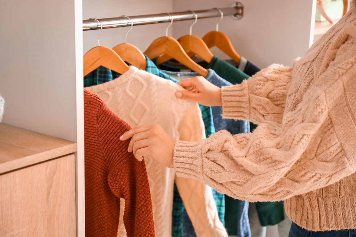 PinkNinjaBlogg's tweet photo. Discover the magic of winter fashion on a budget with our January thrift finds! ❄️🧥 Embrace cozy layers and stylish outfits without breaking the bank.
Our favorite finds 👉 https://t.co/R88WaPYflk
#ThriftFinds #BudgetFashion #JanuaryStyle #FashionOnABudget #WinterFashion https://t.co/JDNaCw96aj
