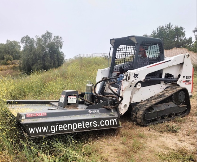 LandClearingPro's tweet photo. Affordable weed abatement, weed clearing, brush clearing, weed mowing services in Temecula, Murrieta, Menifee, Wildomar. Visit https://t.co/w3SI65CETP

#weedabatement #tractormowing #fireabatement #fireseason2024 #tractorservices #brushclearing #landclearing #murrieta #temecula https://t.co/COtjsWhwj5